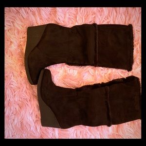 BEBE fur lined boots, worn only once,